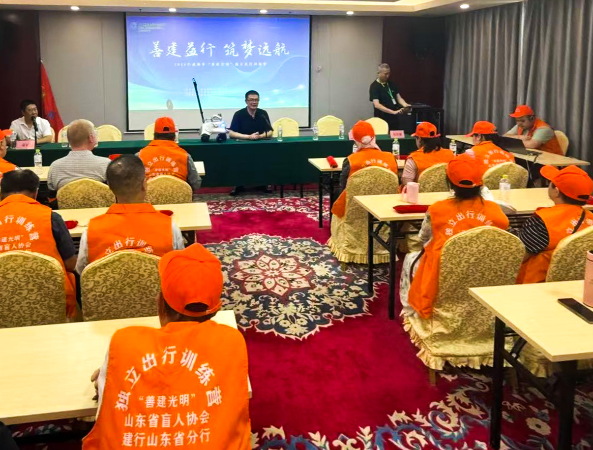讲解.jpg 讲解.jpg